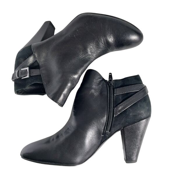 GIANNI BINI! BLACK SOFT, SUPPLE GENUINE LEATHER ELEGANT ZIPPER ANKLE BOOTS!SZ 8M - Picture 7 of 12
